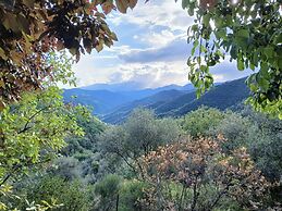 Nature's Rustico - Quiet Location - Picturesque