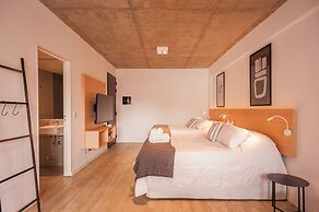 CloudBA Thames Soho Apartments