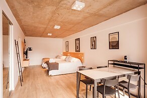 CloudBA Thames Soho Apartments