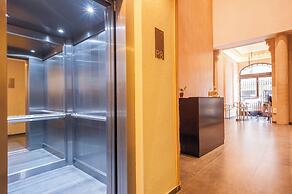 CloudBA Thames Soho Apartments