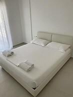 ApartHotel Miramare Sarande