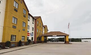 McAlester Inn and Suites