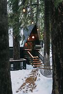 Lightfoot Cabin