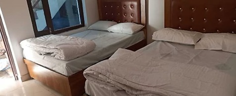 Goroomgo Geeta Palace Rudraprayag