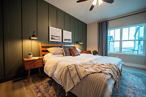 The Grey Wolf Lodge Branson