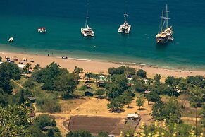 Glamping Canvas Butterfly Valley