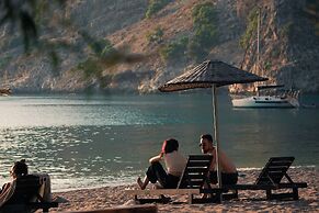 Glamping Canvas Butterfly Valley