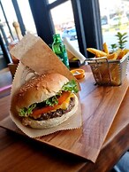 Glamping Canvas Butterfly Valley