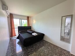 YOK Guesthouse Jomtien