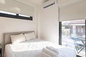 Yamas Urban Living Spiridonons