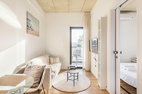 Yamas Urban Living Spiridonons