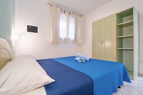 Residence with swimming- pool in Badesi