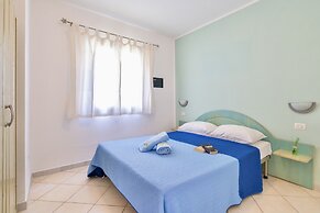 Residence with swimming- pool in Badesi