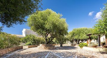 Residence with swimming- pool in Badesi