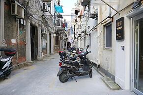 WeFlow Hostel - Shanghai Xintiandi