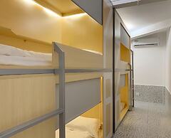 WeFlow Hostel - Shanghai Xintiandi