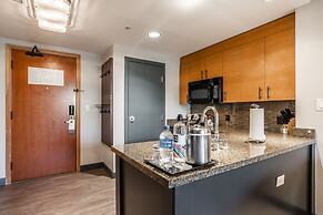 Village Monache #532 1 Bedroom Condo by RedAwning