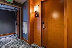 Village Monache #532 1 Bedroom Condo by RedAwning