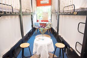 Grandma Lu Saigon - Pham Ngu Lao Str