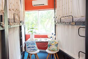 Grandma Lu Saigon - Pham Ngu Lao Str