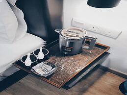 OYO 89492 Carlton Inn Bukit Ubi