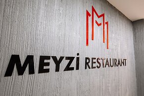 Meyzi Hotel