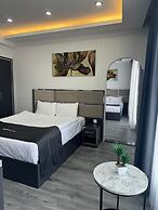Meyzi Hotel