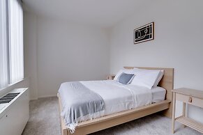 Modern & Spacious apartment Crystal City