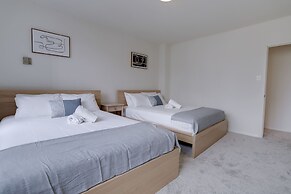 Modern & Spacious apartment Crystal City