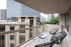 Modern & Spacious apartment Crystal City