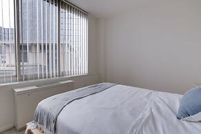 Modern & Spacious apartment Crystal City