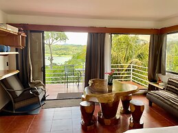 The Fruit Tree Garden Bromeliad Suite