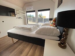 Esehytter Luxury Holiday Home near Beach