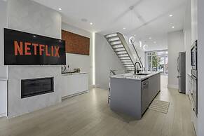 Waterfront Cove Hotel