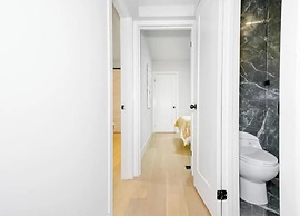 Waterfront Cove Hotel