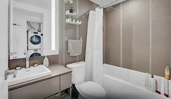 Waterfront Cove Hotel