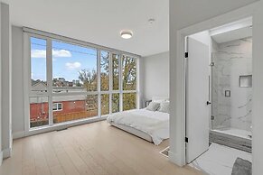 Waterfront Cove Hotel