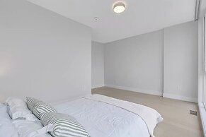 Waterfront Cove Hotel