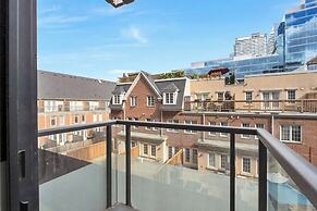 Waterfront Cove Hotel