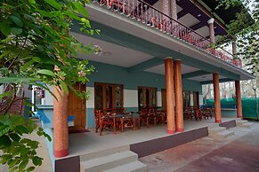 Hillside Spring Valley