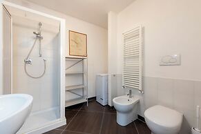 Sea View Apartment Next To Acquarium