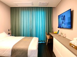 Golden Planet Hotel Pyeongtaek