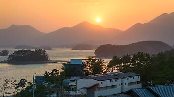 Sacheon Bichae Pension