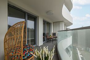 Rogowo Pearl Turquoise by Renters