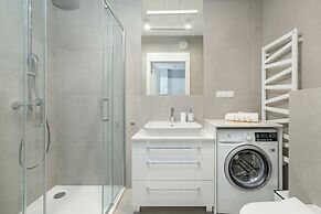 Rogowo Pearl Turquoise by Renters