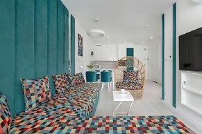 Turquoise Apartment Rogowo by Renters