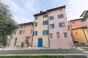 Borgo Antico Cisano With Pool