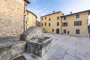 Borgo Antico Cisano With Pool