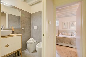 Borgo Antico Cisano With Pool