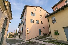 Borgo Antico Cisano With Pool